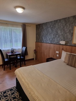 Travel Plaza Hotel