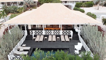 Papagayo Beach Resort
