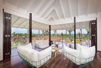 Papagayo Beach Resort