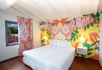 Papagayo Beach Resort