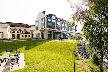 Fru Haugans Hotel