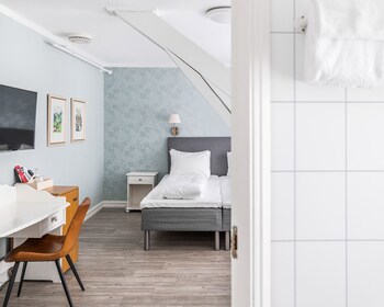 Fru Haugans Hotel