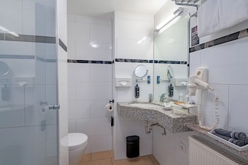 Rugs Hotel Dusseldorf – Self Check- In galeri fotoğrafı