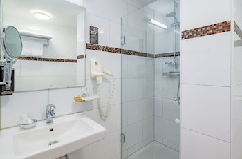 Rugs Hotel Dusseldorf – Self Check- In galeri fotoğrafı