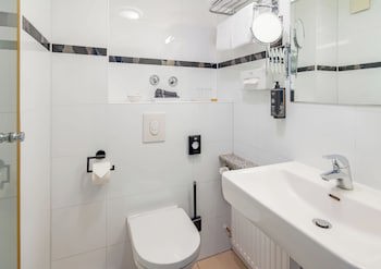 Rugs Hotel Dusseldorf – Self Check- In galeri fotoğrafı