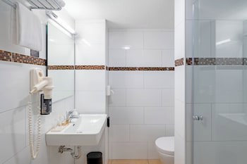 Rugs Hotel Dusseldorf – Self Check- In galeri fotoğrafı