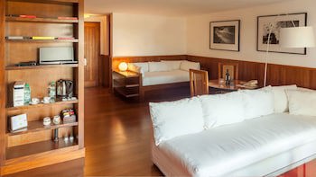 Carmelo Resort & Spa