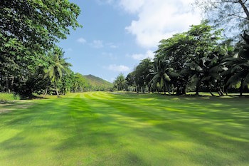 Constance Lemuria,Seychelles