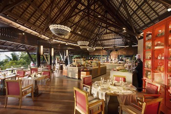 Constance Lemuria,Seychelles