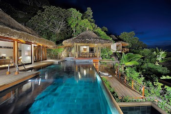 Constance Lemuria,Seychelles