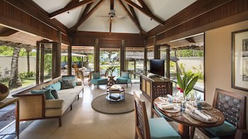 Constance Lemuria,Seychelles