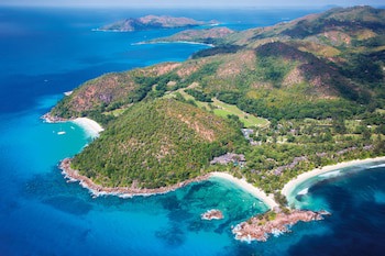 Constance Lemuria,Seychelles