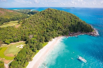 Constance Lemuria,Seychelles