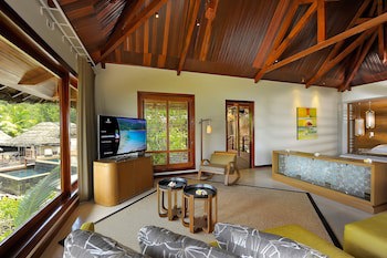 Constance Lemuria,Seychelles
