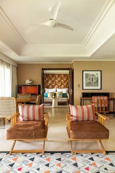 Constance Lemuria,Seychelles