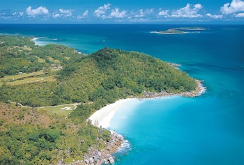 Constance Lemuria,Seychelles