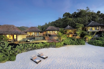 Constance Lemuria,Seychelles