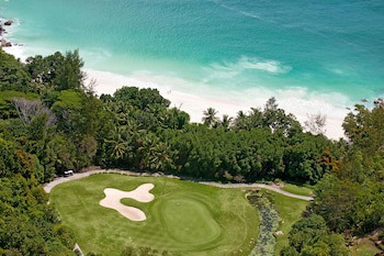 Constance Lemuria,Seychelles