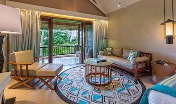 Constance Lemuria,Seychelles