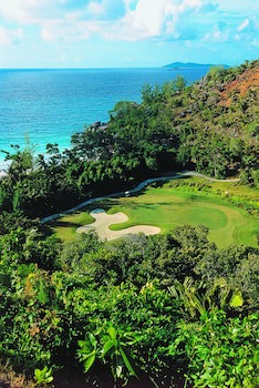 Constance Lemuria,Seychelles