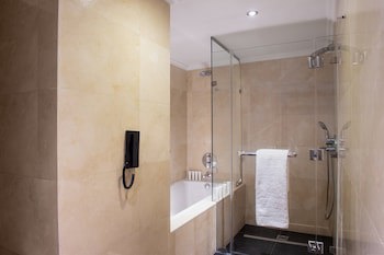 Crowne Plaza Amman, An Ihg Hotel