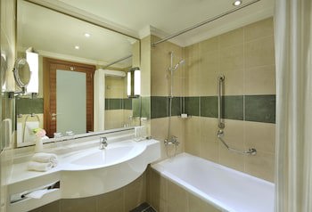 Crowne Plaza Amman, An Ihg Hotel