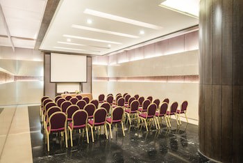 Crowne Plaza Amman, An Ihg Hotel