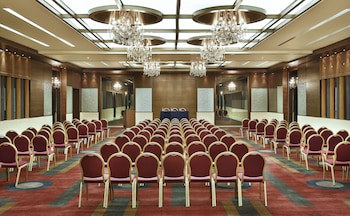 Crowne Plaza Amman, An Ihg Hotel