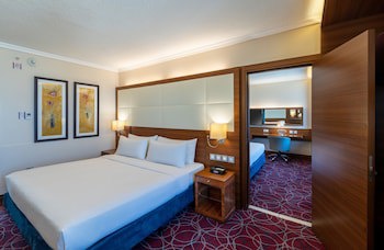 Crowne Plaza Amman, An Ihg Hotel