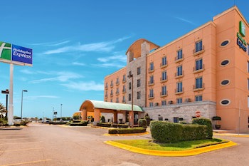 Holiday Inn Express Silao Aeropuerto Bajio, An Ihg Hotel