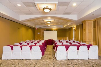 Holiday Inn Express Silao Aeropuerto Bajio, An Ihg Hotel