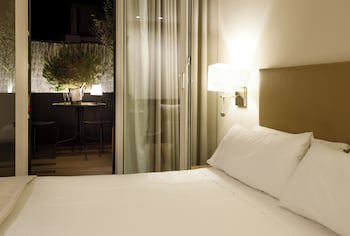 Aparthotel Mariano Cubi Barcelona
