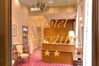 Hotel Martini galeri fotoğrafı