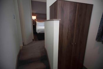 Best Western Chilworth Manor Hotel