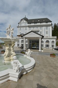 Esplanade Spa And Golf Resort
