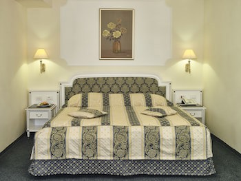 Esplanade Spa And Golf Resort