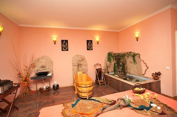 Esplanade Spa And Golf Resort