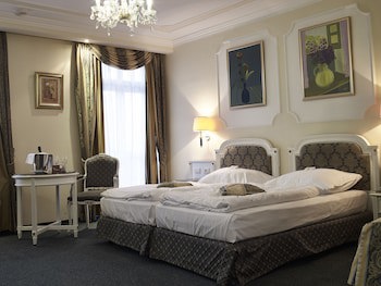 Esplanade Spa And Golf Resort