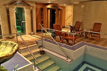 Esplanade Spa And Golf Resort