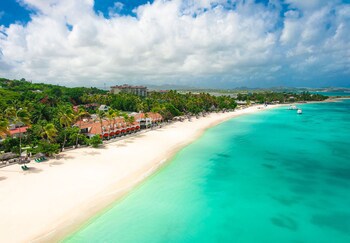 Sandals Grande Antigua - All Inclusive Couples Only