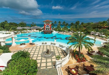 Sandals Grande Antigua - All Inclusive Couples Only
