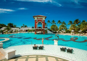 Sandals Grande Antigua - All Inclusive Couples Only