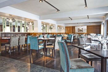 Waterloo Hotel Lodge