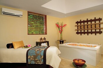 Dreams Sapphire Resort & Spa - All Inclusive