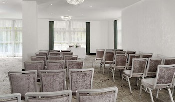 Doubletree By Hilton Hotel - Nottingham Gateway