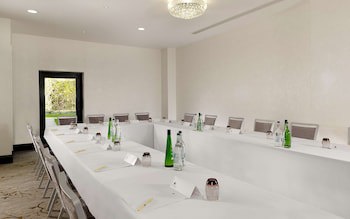 Doubletree By Hilton Hotel - Nottingham Gateway
