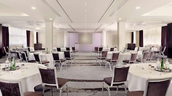 Doubletree By Hilton Hotel - Nottingham Gateway
