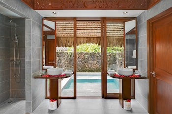 Le Taha'a By Pearl Resorts