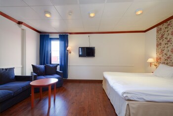 Best Western Nya Star Hotel