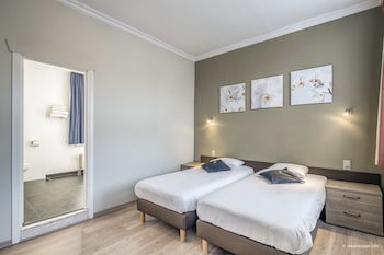 New Hotel De Lives